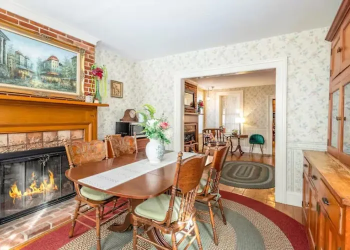Briarstone Unit 6 Apartment *