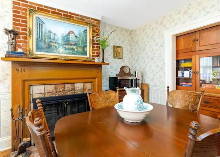 Briarstone Unit 6 Apartment *