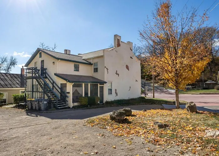 Briarstone Unit 6 Apartment Galena